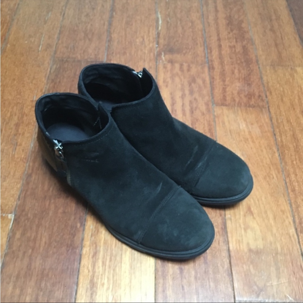 Sorel Major Black Suede Booties 8.5